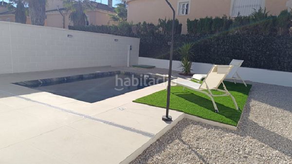 Foto 3501a760-6875-474f-9484-335040b915ea. Xalet amb aparcament piscina a Benferri