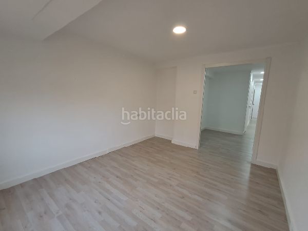 Foto cfeefdb8-35bc-4537-ab3b-cb87f4769a4f. Pis a Las Fuentes-Los Cipreses Aspe