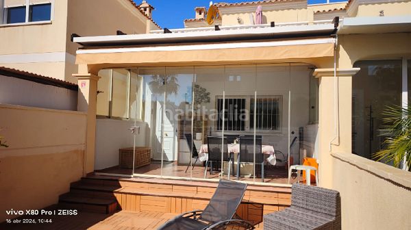 Foto cca1d7e9-fdfc-4346-9648-4d1da4af85d6. Dúplex !cdatadúplex de 2 hab en lomas de cabo roig solárium con vistas, jardín, piscina y parking en Orihuela