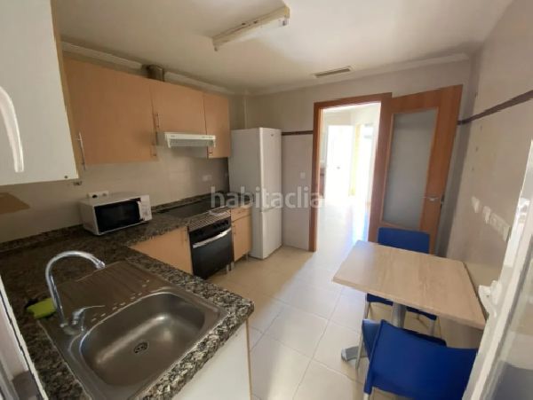 Foto 1106754d-d405-4892-94cf-e3f533397797. Planta baixa amb aparcament a Redován