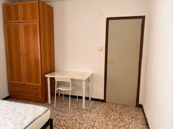 Foto 71f69c07-940d-4075-a98c-32437fd24384. Pis a Jubalcoi Elche / Elx