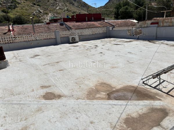 Foto 4a066b93-71d1-409c-a661-87d6dc2683f1. Casa aparellada a Cox