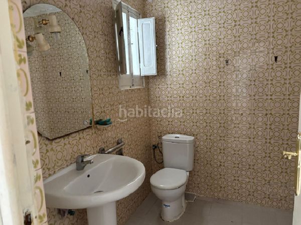 Foto 540475af-b446-483b-8033-a2aaa590a134. Casa aparellada a Cox