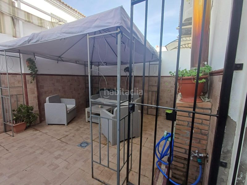 Foto 3ca38e02-979e-4643-9751-178ba4a5813d. Casa adossada a Coria del Río