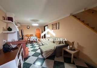 Casa a Barrio Alto