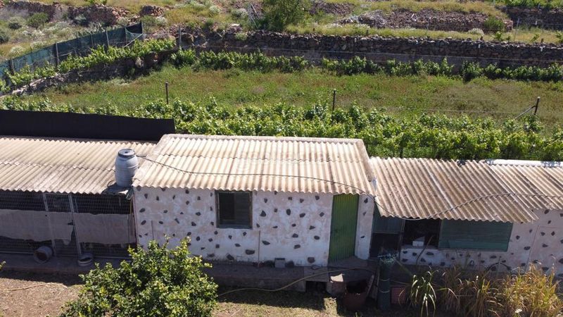 Foto 08ac1a0c-9965-4a65-8c20-8dbe0be787fd. Masia a Guía de Isora interior Guía de Isora