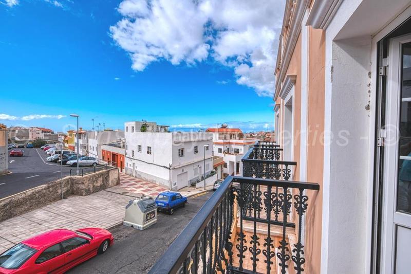 Foto 513c267a-88ff-4fbf-ac65-5c2333309f42. Casa in Casco Urbano Adeje