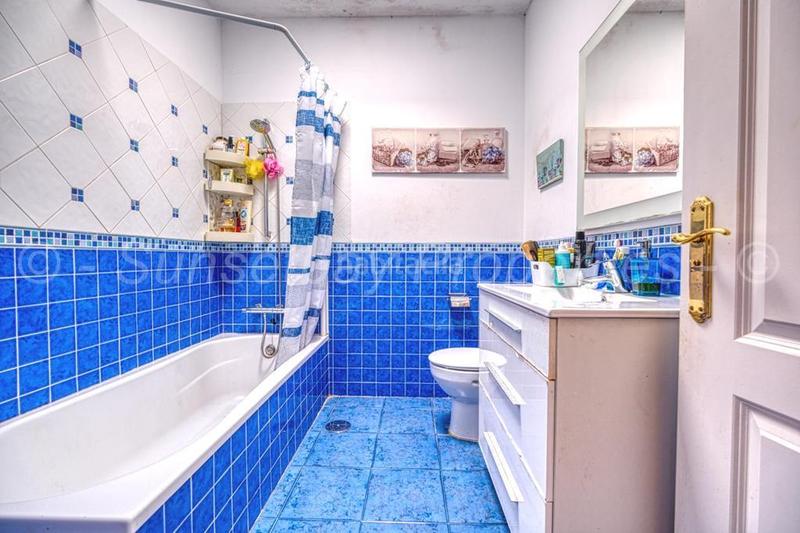 Foto 741b433f-08f7-4815-aaab-5bec45bf2de6. Casa in Casco Urbano Adeje