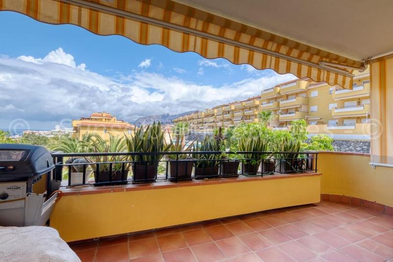 Foto 1440cb87-ca40-4fd6-9a43-5d917475757b. Flat with parking in Puerto de Santiago Santiago del Teide