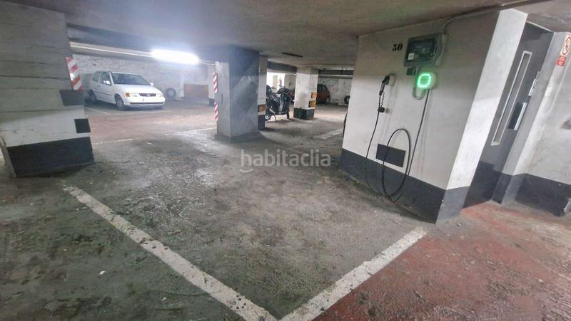 Foto da559df7-bb40-446e-be42-7d7e9da1944c. Parking voiture dans Área Romántica Donostia - San Sebastián