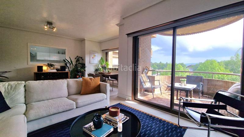 Foto 1c33a4e0-ad99-45c9-8b89-6313dca8da25. Flat with heating parking in Aiete Donostia - San Sebastián