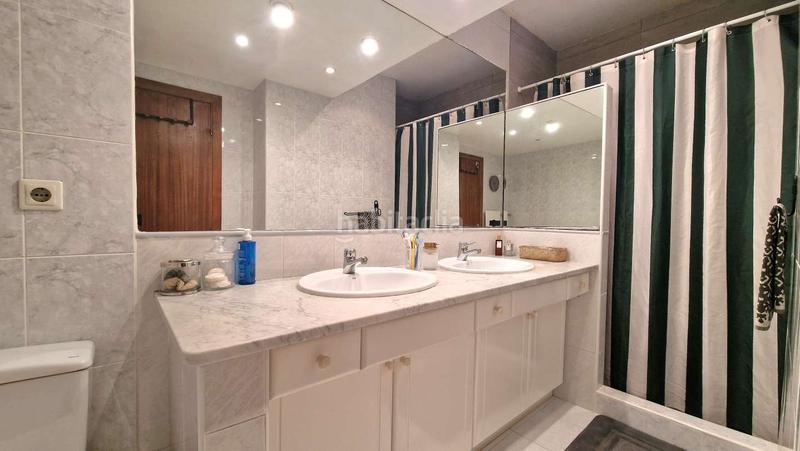 Foto 249c0c7f-6d00-4dc5-a47a-9b8d1f5327dc. Piso en Aiete Donostia - San Sebastián