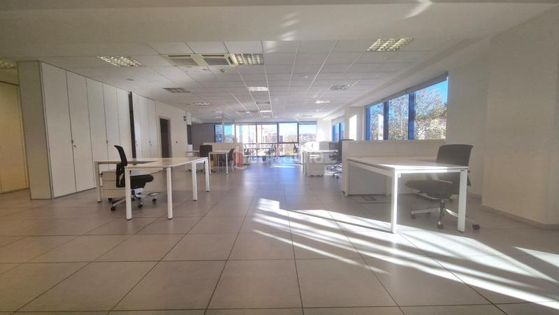 Foto 23122e85-2b58-48d1-a8fd-8eb2d962dc3b. Office space with heating parking in Añorga - Zubieta - Atotxa Erreka Donostia - San Sebastián