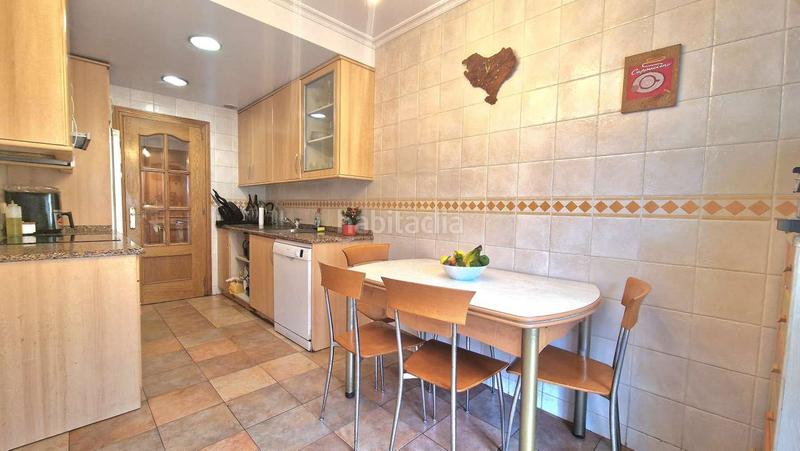 Foto 9935a111-36fe-49b1-adcc-df16985d89db. Appartement avec chauffage parking dans Martutene Donostia - San Sebastián