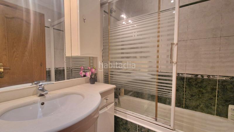 Foto 560f0104-a2ab-4361-b438-c440f3ccf51c. Pis amb calefacció aparcament a Martutene Donostia - San Sebastián