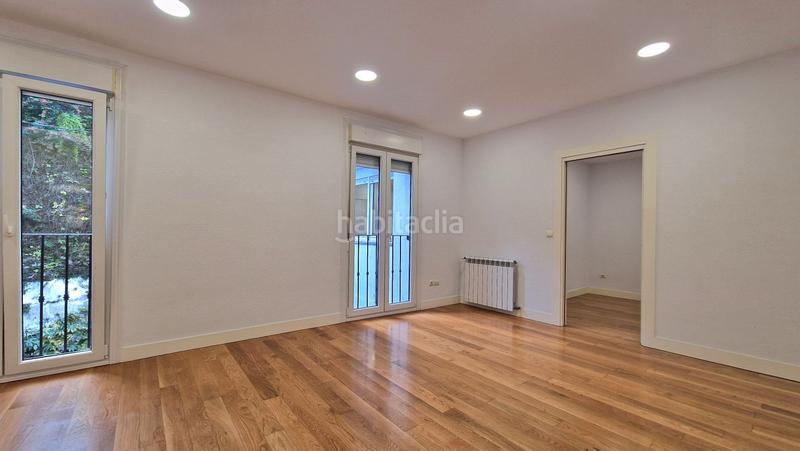 Foto 2325f127-95bf-4a67-8ce3-81aee2753d3a. Rent flat with heating in Miraconcha Donostia - San Sebastián