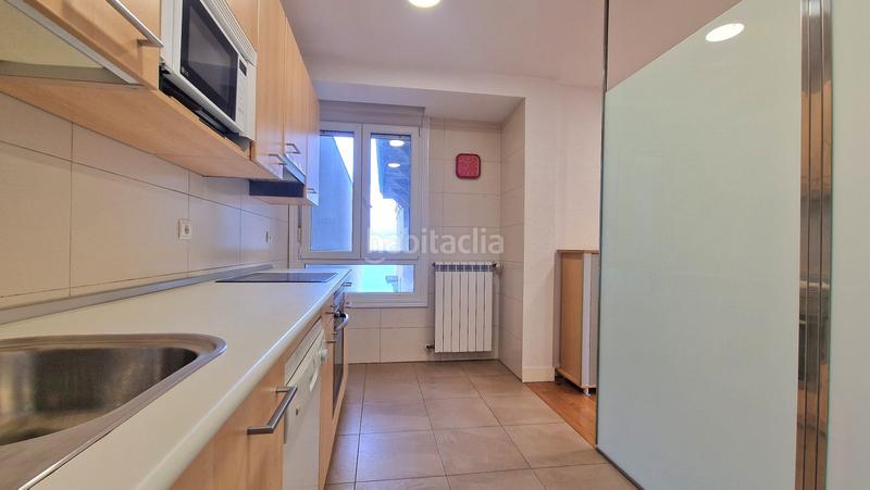 Foto 91260633-2ff3-4115-85f0-99adca18d97e. Rent flat with heating in Miraconcha Donostia - San Sebastián