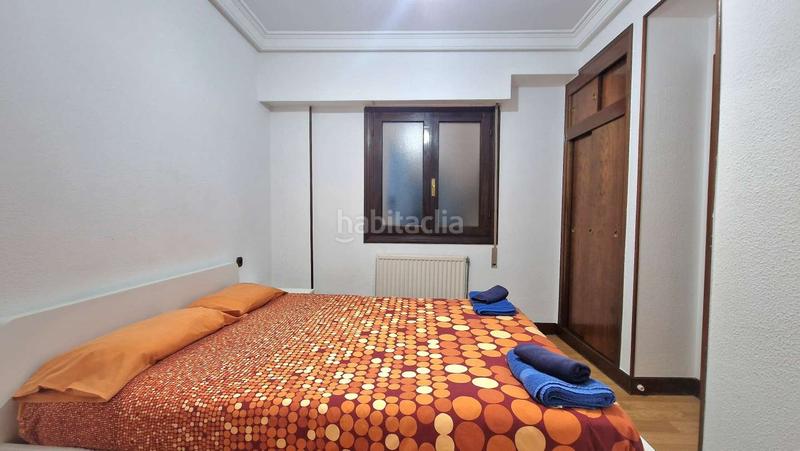 Foto 55998bb6-875a-430d-ae42-08b25378807c. Flat with heating in Área Romántica Donostia - San Sebastián