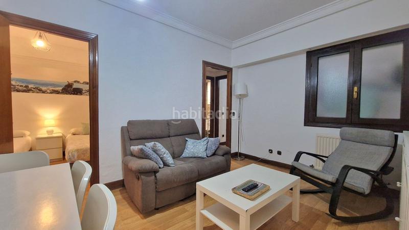 Foto d3a70bec-fa85-4a7a-8674-9682b25b0ab2. Flat with heating in Área Romántica Donostia - San Sebastián