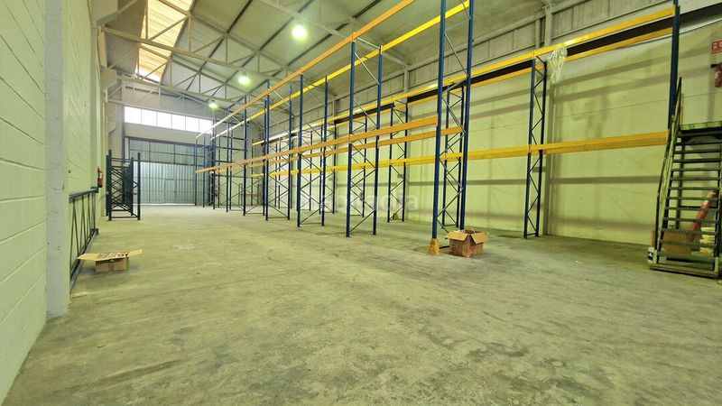 Foto dfbb9887-5a72-4e92-b4f7-0524e538255d. Location bâtiment à usage industriel dans Lezo