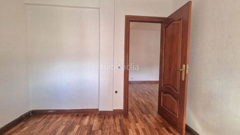 Foto e3aa39e4-1caf-44c7-af86-65a16d2a3f4c. Piso en Pasaia