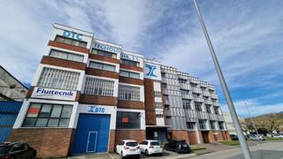 Capannone industriale in Usurbil