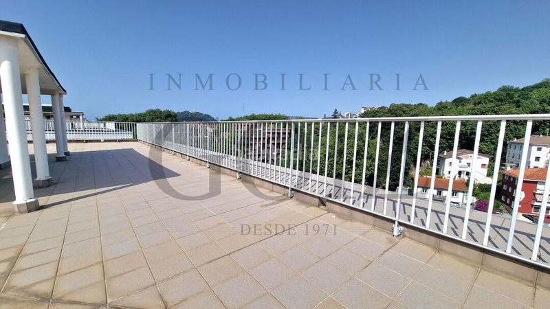 Foto 45ae6eca-b6af-4fe2-b7aa-787afb4d059b. Pis amb calefacció a Antiguo Donostia - San Sebastián