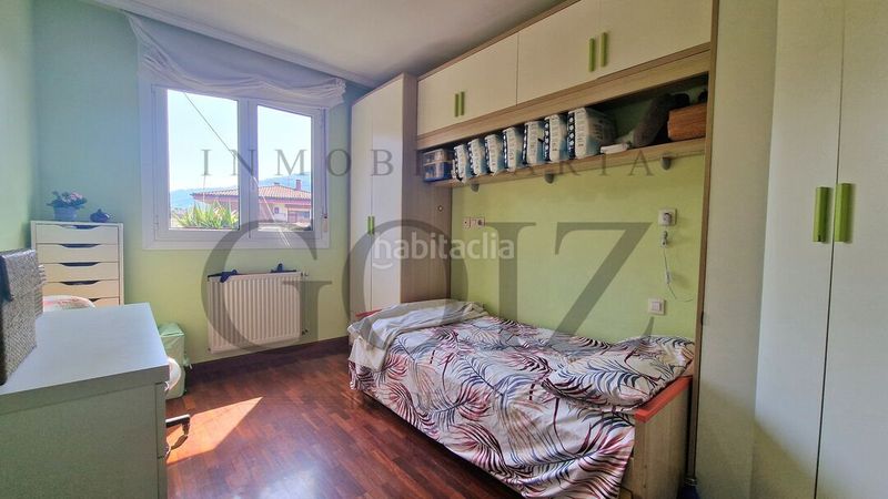 Foto 5de1ab04-d324-4b1a-92d0-30f498c27c0c. Pis amb calefacció aparcament a Urnieta