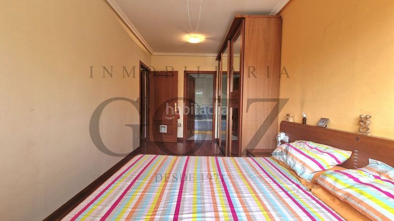 Foto b3ede14c-1e71-492f-8d7e-e2c2f6f36354. Pis amb calefacció aparcament a Urnieta