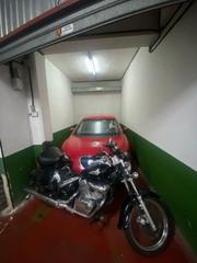 Parking coche en Antiguo