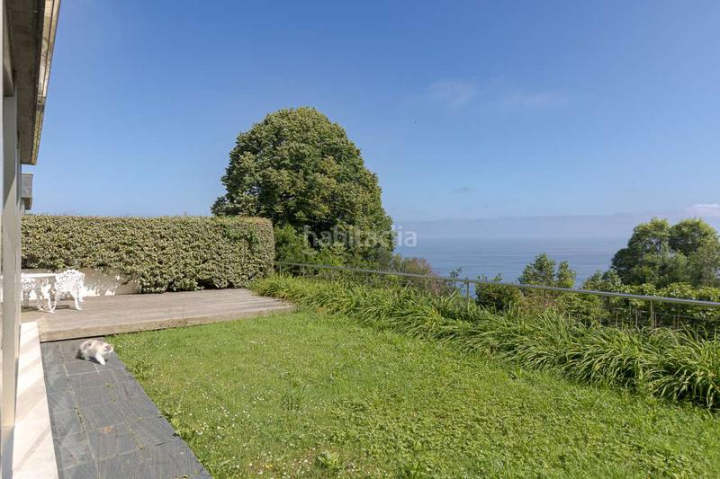 Foto 910ba9e6-6645-48fa-9af9-241762eb40c8. Towny house with heating parking pool in Igeldo Donostia - San Sebastián