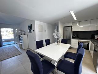 Appartement à Punta Prima. Descubre este impresionante apartamento de 3 dormitorios y 2 bañ