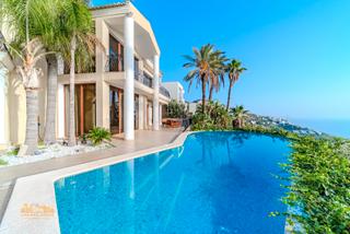 Maison à Altea Hills. Espectacular villa en estilo clásico en altea hills con vistas a