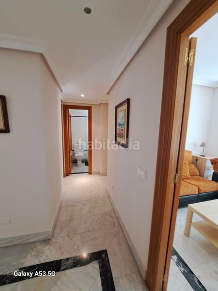 Foto 4066a41f-f3e0-40b1-986d-2dd906c8c5e4. Lloguer pis amb calefacció aparcament piscina a Playa Bajadilla - Puertos Marbella