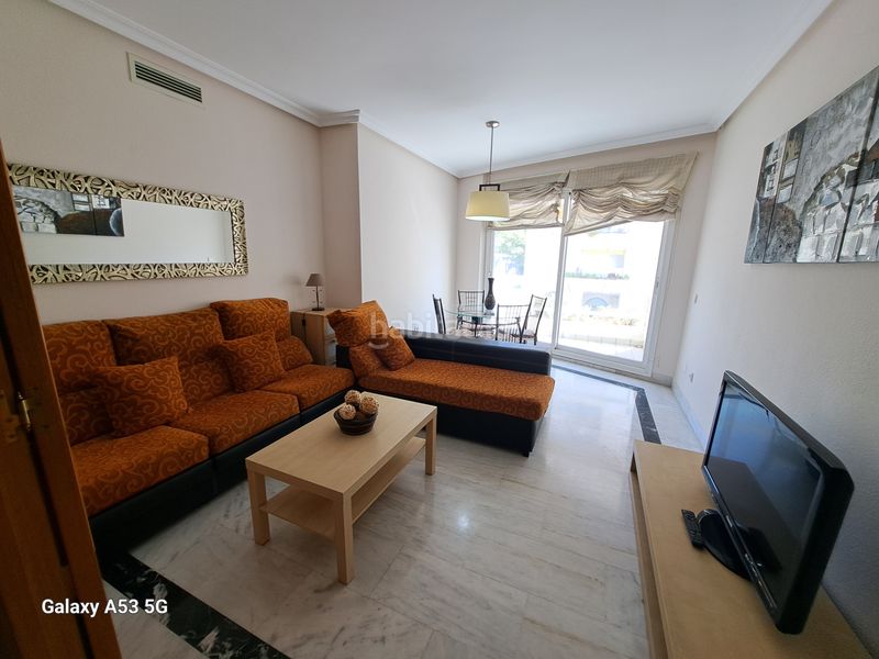 Foto 4d2236cd-721e-4e48-8a06-d8a854d911af. Lloguer pis amb calefacció aparcament piscina a Playa Bajadilla - Puertos Marbella