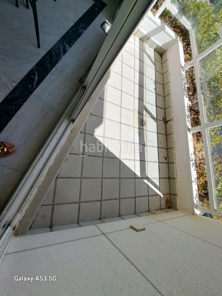 Foto 95e3ea5d-3c75-4c0b-a3ff-bb6a00cc677e. Lloguer pis amb calefacció aparcament piscina a Playa Bajadilla - Puertos Marbella