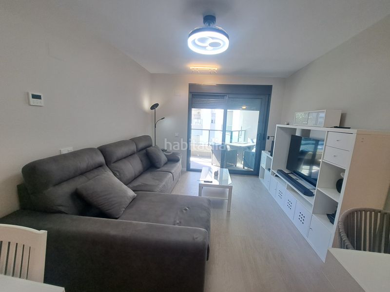 Foto 298bfe86-8dd9-4f1a-ae0e-2f8235e2cd0e. Alquiler piso magnífico piso cerca fuengirola en las lagunas a estrenar, periodo escolar,nueva construcción,moderno y funcional en Mijas