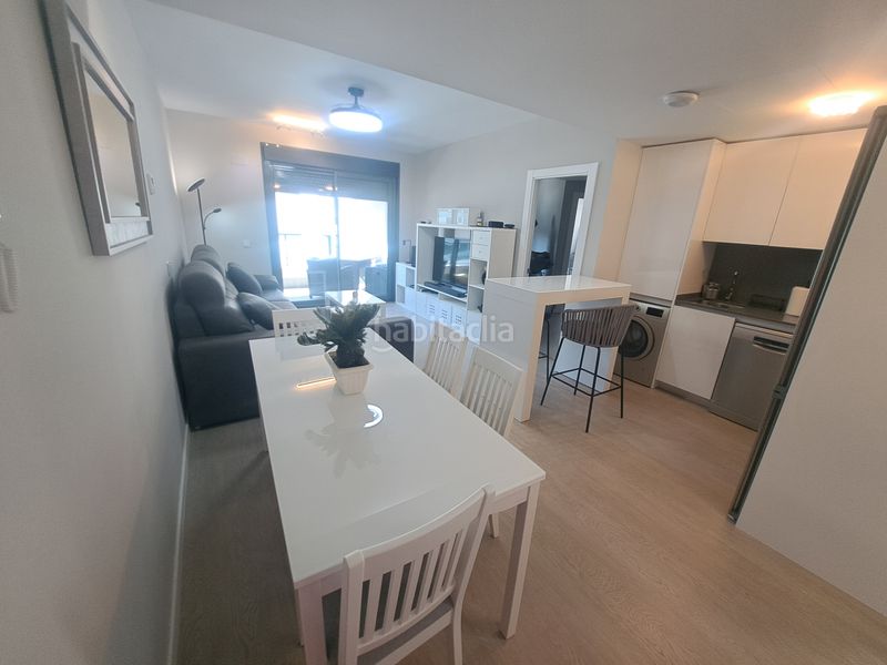 Foto 6f861447-2ee6-4119-a3f2-52c83ab283af. Alquiler piso magnífico piso cerca fuengirola en las lagunas a estrenar, periodo escolar,nueva construcción,moderno y funcional en Mijas