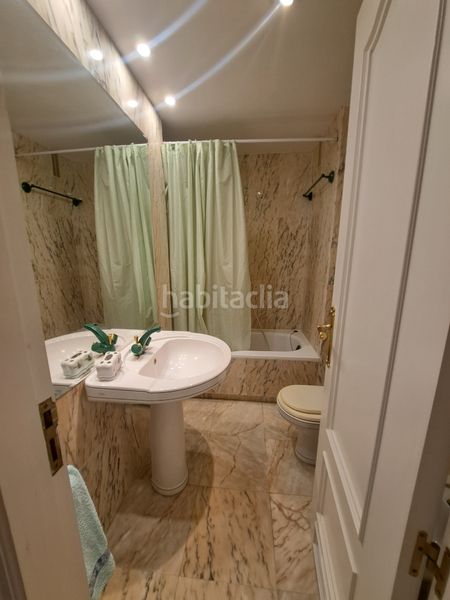 Foto 09aa8a60-e4f2-4a2d-bca9-11223518f271. Rent flat with heating parking pool in Playa de la Fontanilla Marbella