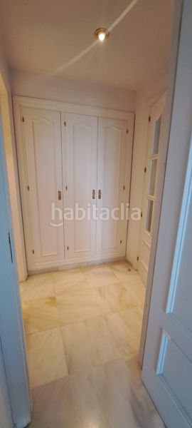 Foto 10effe0e-9d2b-49ba-9905-8670bba8cd85. Rent flat with heating parking pool in Playa de la Fontanilla Marbella