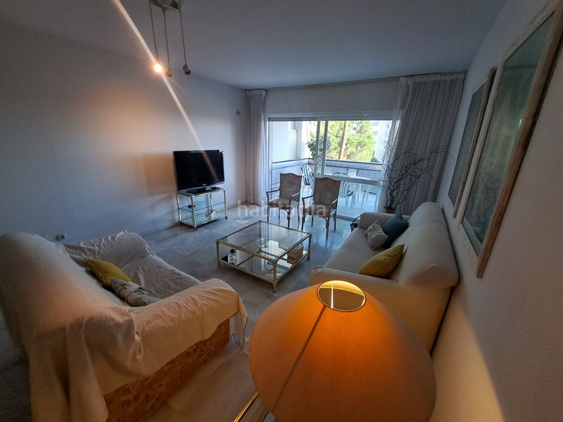 Foto 30bf9317-5666-4d91-8c8b-99ffa41634b0. Rent flat with heating parking pool in Playa de la Fontanilla Marbella