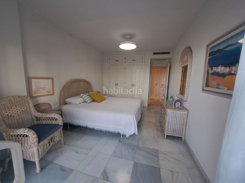 Foto 95cf904f-32be-436f-89f2-e20b096cedba. Rent flat with heating parking pool in Playa de la Fontanilla Marbella