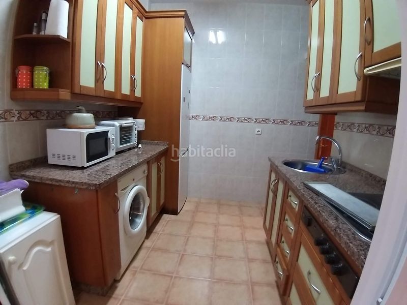 Foto b18488e9-0a43-4d36-9b86-cf11c93f964d. Lloguer pis a avenida arias maldonado 14 a Playa de la Fontanilla Marbella