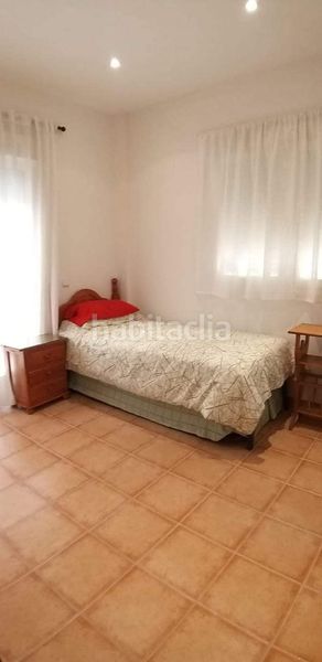 Foto cb53c5b9-82b4-463d-89c0-e3f703f02cd3. Lloguer pis a avenida arias maldonado 14 a Playa de la Fontanilla Marbella