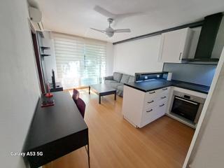 Lloguer Apartament a Calle de ramón gómez de la serna 21. Piso  para julio y agosto y  próximo periodo escolar de sept 202