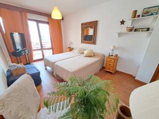 Lloguer Estudi a Playa de la Fontanilla. Estudio  verano 2026 centro marbella,parking,piscina,terraza