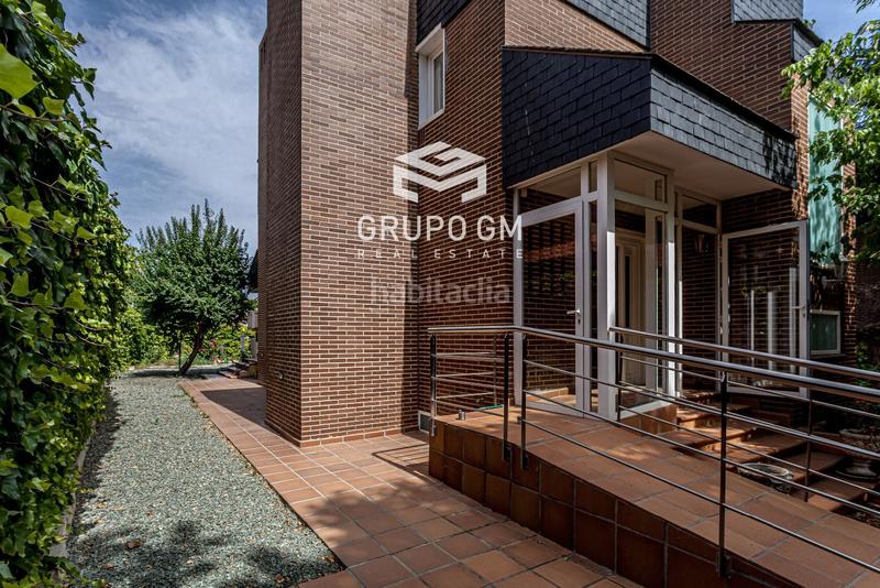 Foto 52a72126-c424-46c8-8158-4fec29c73d7a. Chalet con riscaldamento parcheggio in Somosaguas Pozuelo de Alarcón