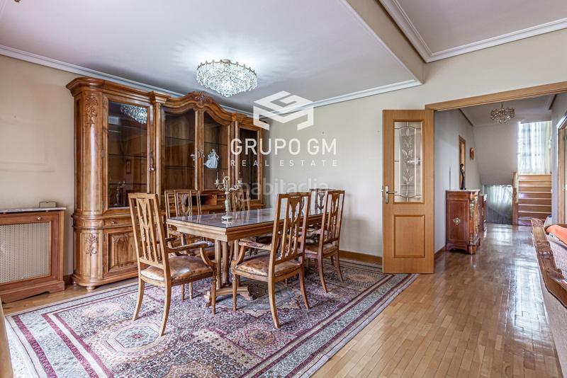 Foto 98b0e147-b9cf-4959-b987-31566ebc813d. Chalet con riscaldamento parcheggio in Somosaguas Pozuelo de Alarcón