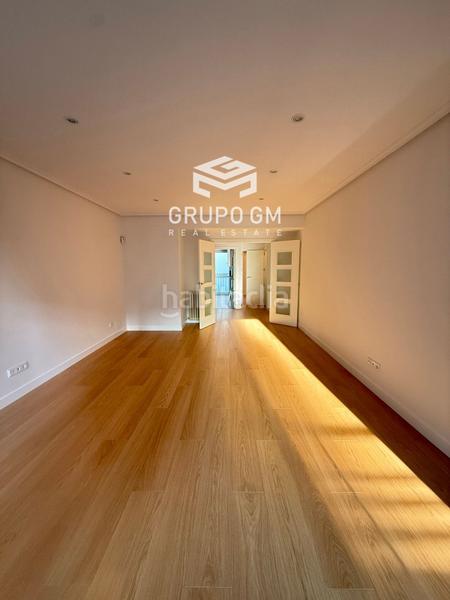 Foto 551c5710-6183-494b-a5b0-b3e38ef32e2a. Alquiler piso magnífica vivienda familiar en zona bernabeu en Madrid