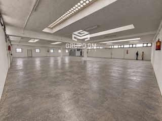 Nau industrial a ELFO